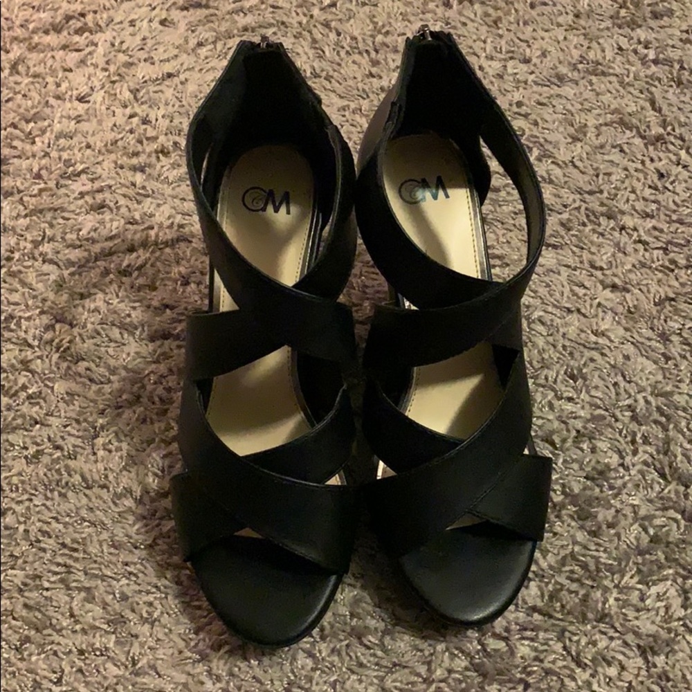 Chelsea Moreland Black Wedges